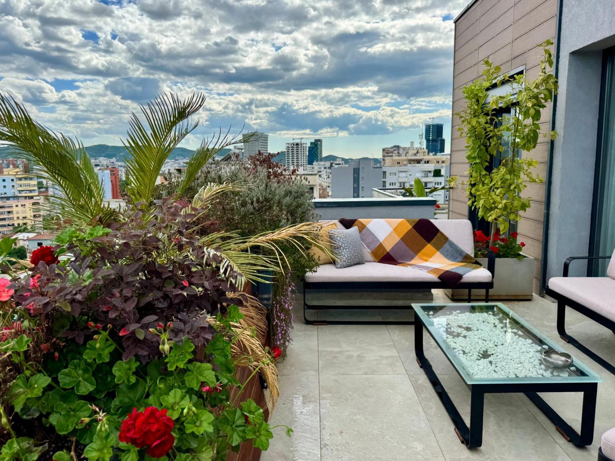 "Superattico" - Central Tirana Gorgeous Penthouse, Free Parking Exterior foto
